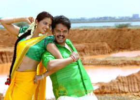 Kanniyum Kaaliyum Sema Kaadhal Movie Stills  photo 14