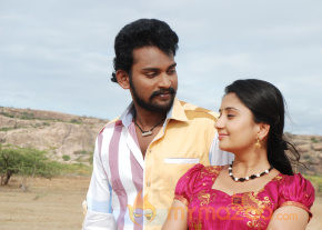 Kannukulle Tamil Movie Stills  photo 89