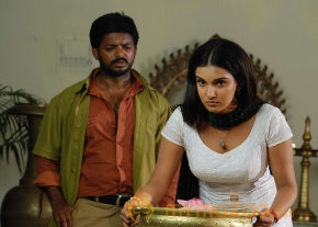 Kantharvan Movie Latest Stills photo 17