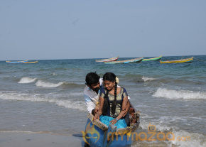 Karisalpattum Gaathinagarum Movie Stills photo 6
