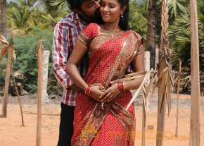 Karisalpattum Gaathinagarum Movie Stills photo 12