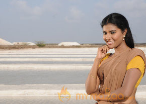 Karisalpattum Gaathinagarum Movie Stills photo 14
