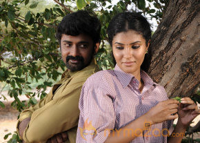 Karisalpattum Gaathinagarum Movie Stills photo 37