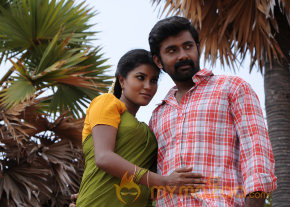Karisalpattum Gaathinagarum Movie Stills photo 32