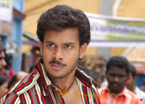 Killadi Movie Stills photo 12