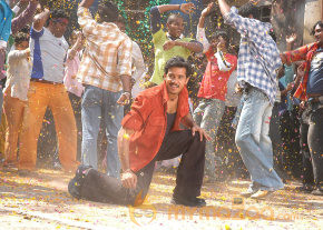 Killadi Movie Stills photo 13
