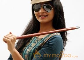 Kirumi Tamil Movie New Latest Stills photo 2