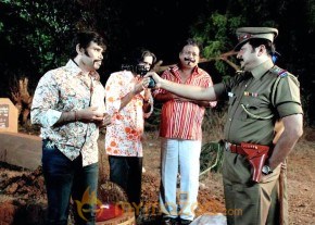 Kola Kolaya Mundhirika Movie Stills photo 5