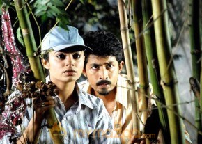 Kola Kolaya Mundhirika Movie Stills photo 24