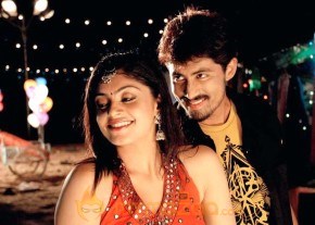 Kola Kolaya Mundhirika Movie Stills photo 28