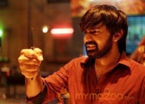 Maalai Nerathu Mayakkam Tamil Movie Photos photo 10