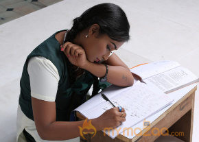 Maalumi Movie Stills  photo 8