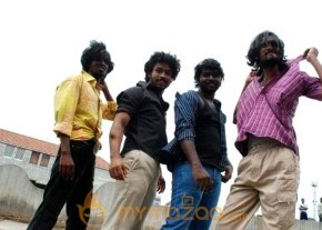 Maathiyosi Movie Stills photo 4