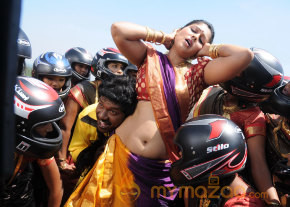 Machan Movie Stills  photo 29