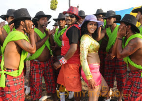 Machan Movie Stills  photo 32