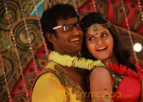 Madha Gaja Raja Movie Latest Stills  photo 16