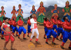 Madha Gaja Raja Movie Latest Stills  photo 31