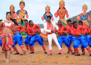 Madha Gaja Raja Movie Latest Stills  photo 19