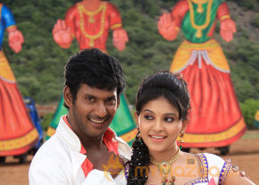 Madha Gaja Raja Movie Latest Stills  photo 30