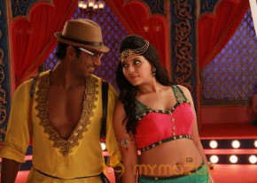 Madha Gaja Raja Movie Latest Stills  photo 29