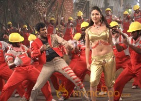 Madha Gaja Raja New Movie Stills  photo 2