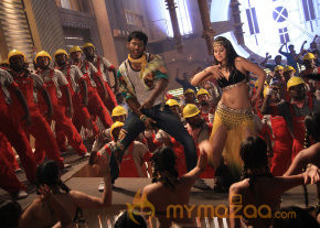 Madha Gaja Raja New Movie Stills  photo 17