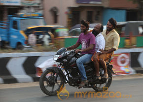 Madha Yaanai Koottam Movie Stills  photo 5