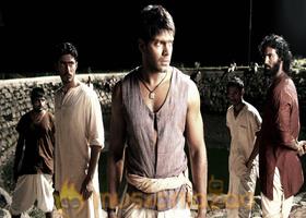 Madrasapattinam Working Stills photo 6