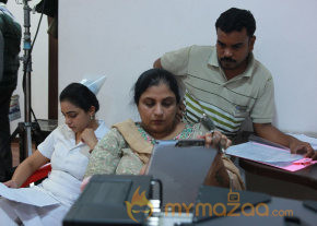 Malini 22 Palayamkottai Movie Working Stills  photo 25