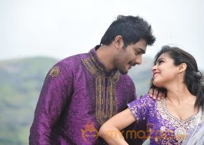 Manadhil Maayam Seidhai Movie Stills  photo 50