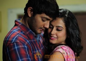 Manadhil Maayam Seidhai Movie Stills  photo 33