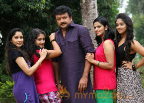 Manthrikan Movie Stills photo 17
