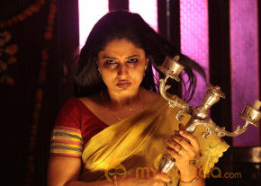 Manthrikan Movie Stills photo 10