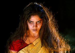 Manthrikan Movie Stills photo 57