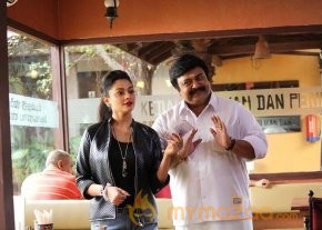 Meen Kuzhambum Mann Paanaiyum Movie Stills photo 3