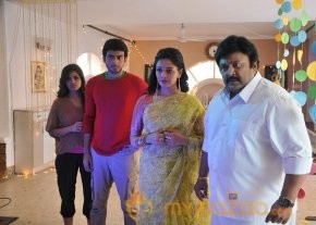 Meen Kuzhambum Mann Paanaiyum Movie Stills photo 11