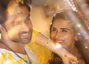 Meenakshi Dixit new movie: Bayam Oru Payanam Movie Photos photo 4