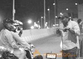 Metro Movie Onlocation Stills photo 9
