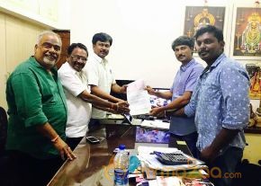 Metro Movie Onlocation Stills photo 11