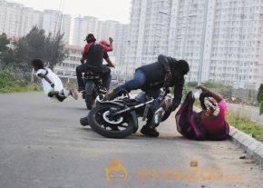Metro Movie Onlocation Stills photo 3