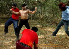 Minnal Movie Stills 