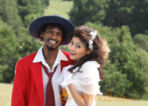 Moodar Koodam Movie Stills  photo 16