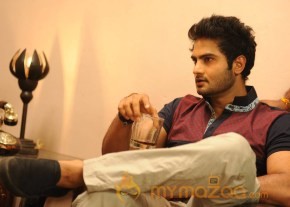 Mosagallaku Mosagadu Movie New Pics
