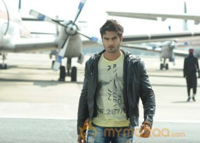 Mosagallaku Mosagadu Movie New Pics photo 5