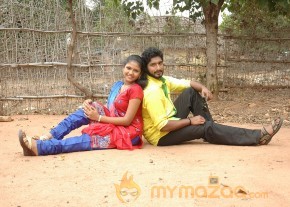 Mouna Mazhai Movie Stills  photo 3