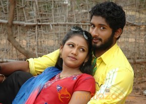 Mouna Mazhai Movie Stills  photo 20