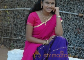 Mouna Mazhai Movie Stills  photo 5