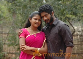 Mouna Mazhai Movie Stills  photo 34