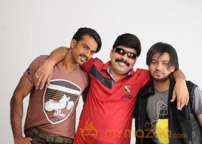 Naalu Perum Rommmba Nallavanga Movie Stills  photo 18