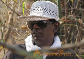 Naalu Perum Rommmba Nallavanga Movie Stills  photo 20